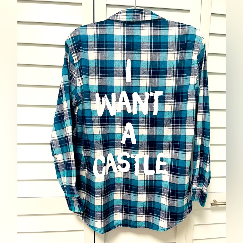 Cakeworthy Tangled Flynn Ryder Flannel - “I Want A Castle” Size M